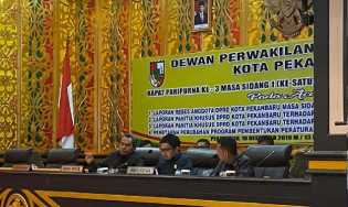 DPRD Kota Pekanbaru Laksanakan Paripurna Tiga Laporan dan Satu Penetapan Perubahan Propemperda