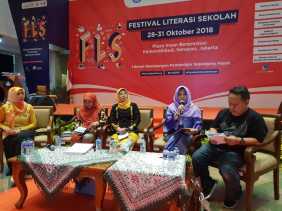 Kemendikbud Taja Festival Literasi Sekolah, Nurhafni Ditunjuk Jadi Narasumber