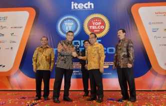Bank Riau Kepri Sandang The Best Top IT Implementation 2017