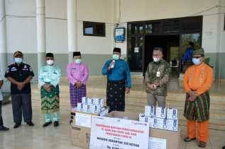 Pemkab Siak Terima Bantuan Masker Dari PT. Bank Riau Kepri Cabang Siak