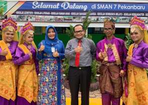 Pagelaran Seni Budaya Nusantara di SMAN 7 Pekanbaru, Ajang Kreativitas Siswa
