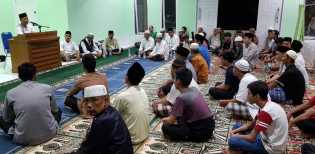 Pertama, Rektor UIR Safari Ramadhan ke Mushalla Muhajirin Dokagu