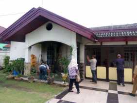 Rumah Plh Kadis PUPR Kota Pekanbaru Dimolotov