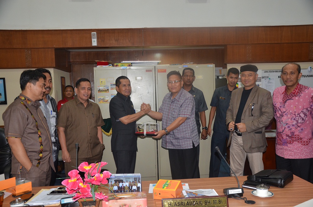 Komisi D DPRD Riau Terima Tamu Dari Komisi III DPRD Kepri