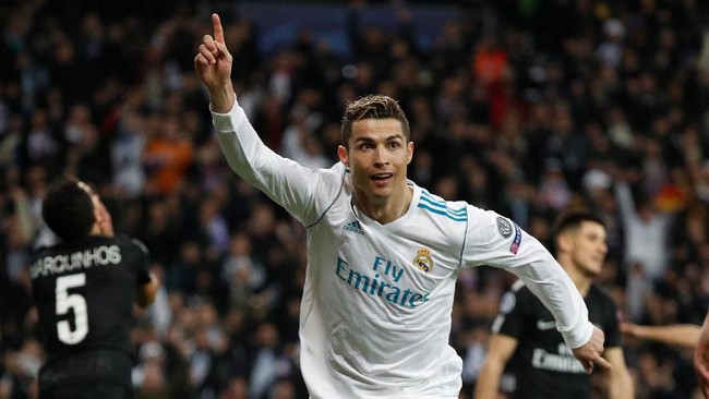 Ronaldo Dua Gol, Madrid Kalahkan PSG 3-1