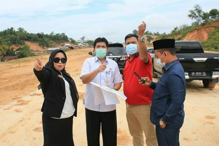 Komisi I DPRD Pekanbaru Lakukan Kunjungan Lapangan Proyek Mangkrak Jalan Lingkar 70