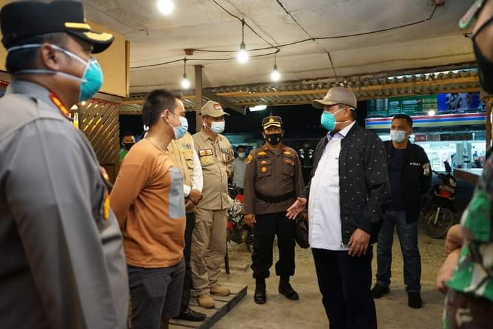 Operasi Yustisi Prokes di Kec.Kandis,40 Pengunjung Cafe Jalani Rapid Test