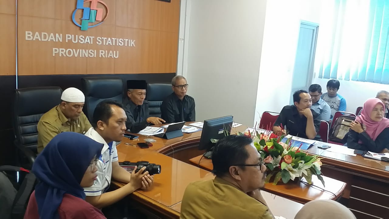 Kepala BPS Misfaruddin: Bulan Agustus, Riau Kembali Alami Inflasi 0,22 Persen