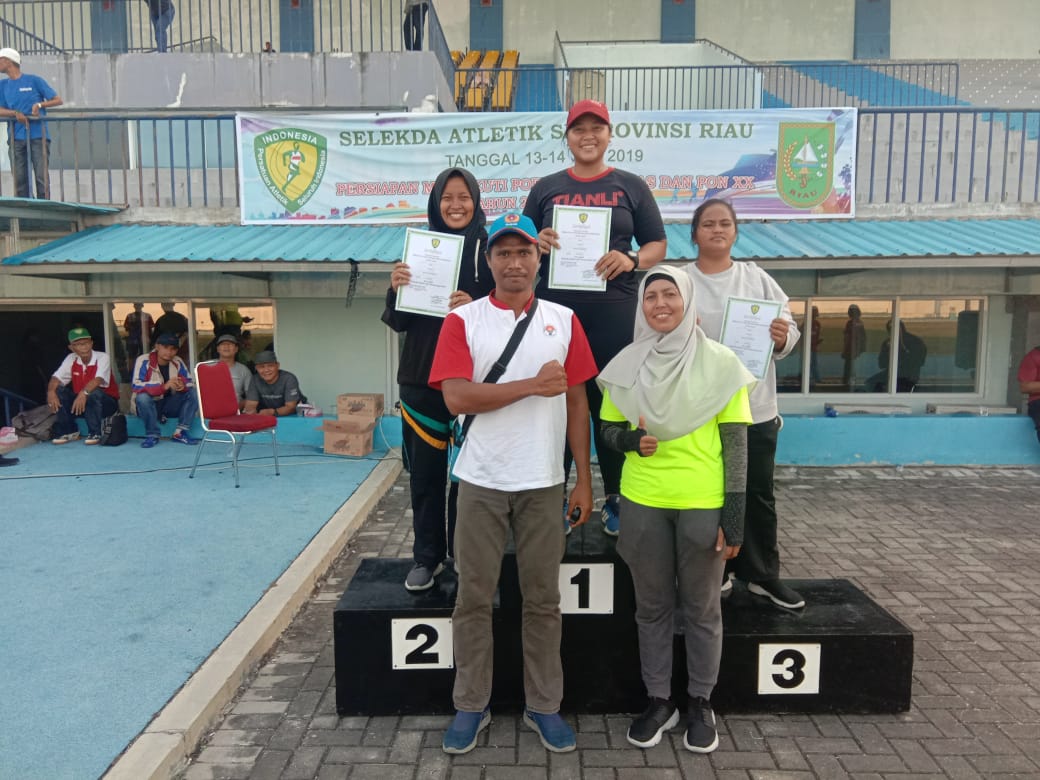 Siswa SMANOR Riau Raih 5 Emas, 2 Perak dan 2 Perunggu di Kejurda Atletik