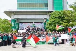 Ribuan Masa Hadiri Aksi Serentak Bela Palestina di Kampus UMRI