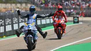 Marc Marquez tak Jadi Kunci Juara Dunia MotoGP 2025 Usai Alex Naik Podium Utama Race di Catalunya