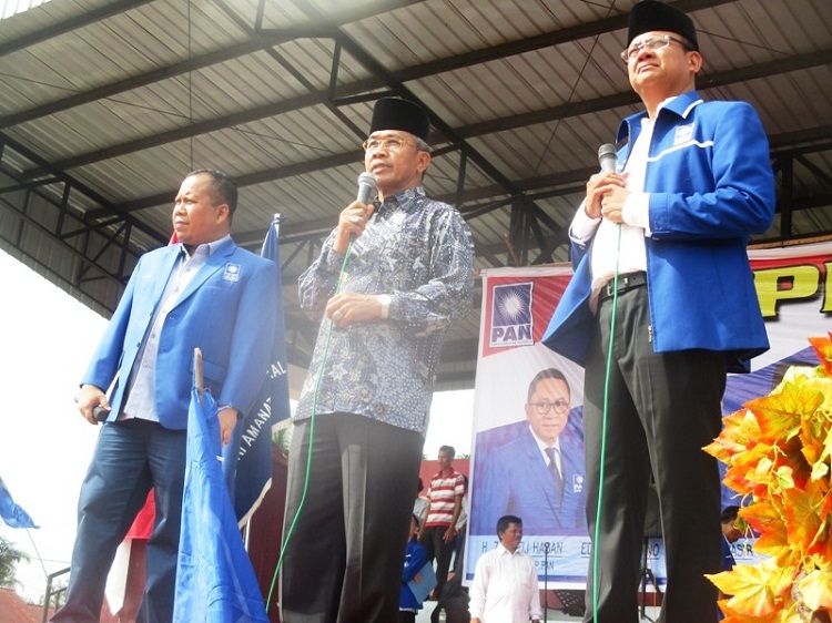 Seribu Masa Padati Lapangan Lipat Kain, Zulher: Saya Akan Berikan Ketenangan Bagi PNS Bekerja