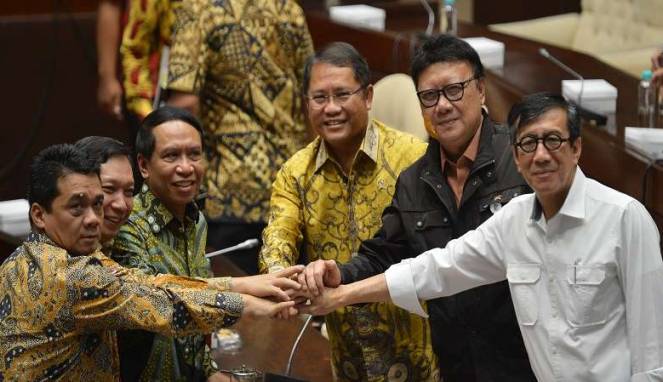 Masih Lobi, DPR Tunda Pengesahan Perppu Ormas