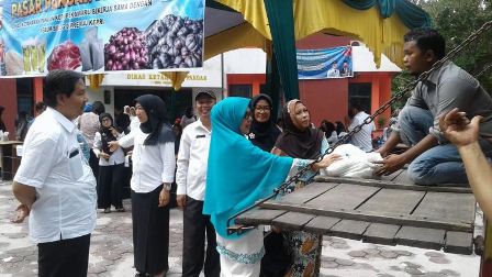 Sambut Ramadhan, Pasar Pangan Murah DKP Pekanbaru Diserbu Warga