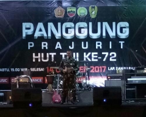 Meriahkan HUT ke 72 TNI, Kodim 0302 Inhu Gelar Pentas Seni di GOR Danau Raja Rengat