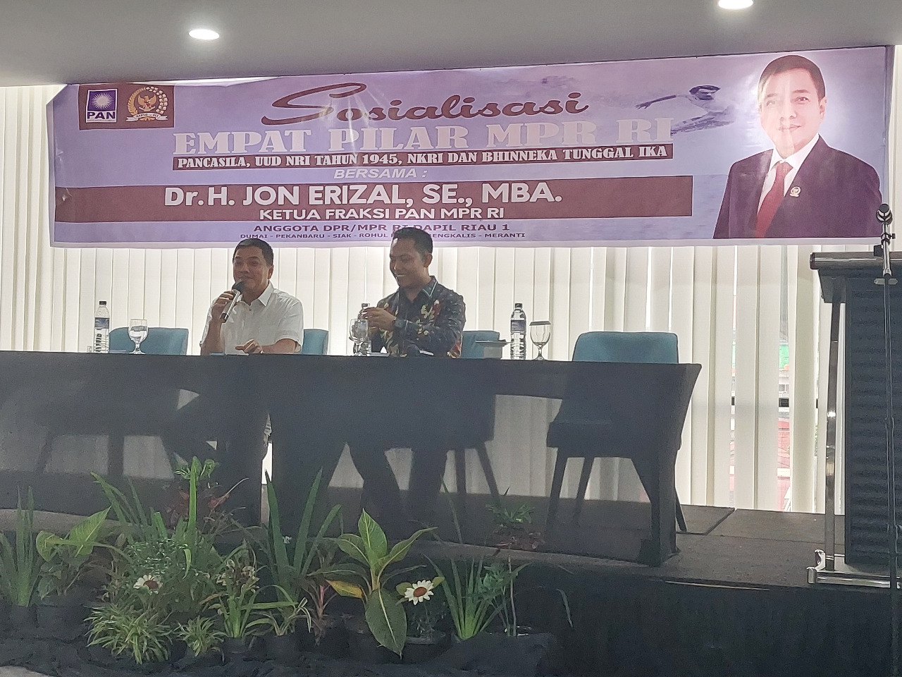 Jon Erizal “ Lunturnya semangat Gotong Royong dalam berbangsa dan bernegara” dalam kegiatan 4 pilar 