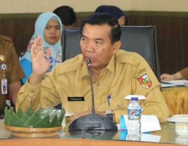 Walikota Pekanbaru Ingatkan Pejabat Bekerja Sesuai Aturan