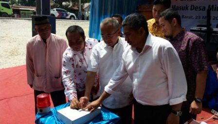 Akhirnya, Ada Listrik Masuk Desa di Minas Barat