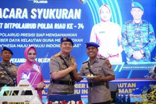 Rayakan HUT ke-74, Kapolda Minta Ditpolairud Polda Riau Jaga Laut