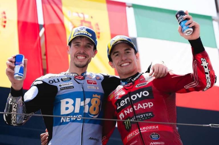 Ulangi Kejayaan Sprint Race, Marc Marquez dan Adiknya Naik Podium di Sirkuit Mugello