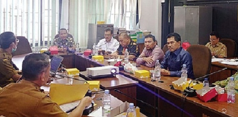 Bahas Anggaran Beasiswa S1, Komisi III DPRD Pekanbaru Hearing  dengan Kesra